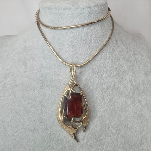 Sarah Coventry Jewelry - Vintage 70s Sarah Coventry Molten Topaz Necklace Amber Glass Excellent Condition